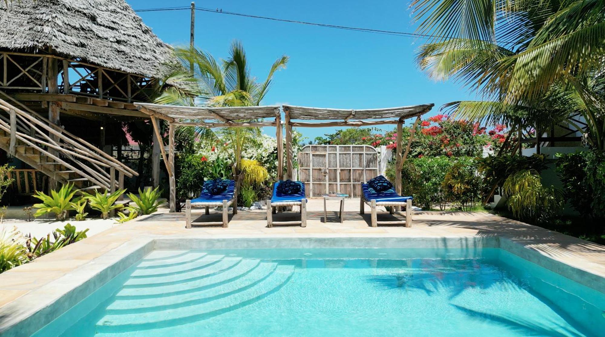 Tofauti Inn Makunduchi Ngoại thất bức ảnh